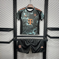 BAYERN MUNICH II 24/25 CONJUNTO INFANTIL