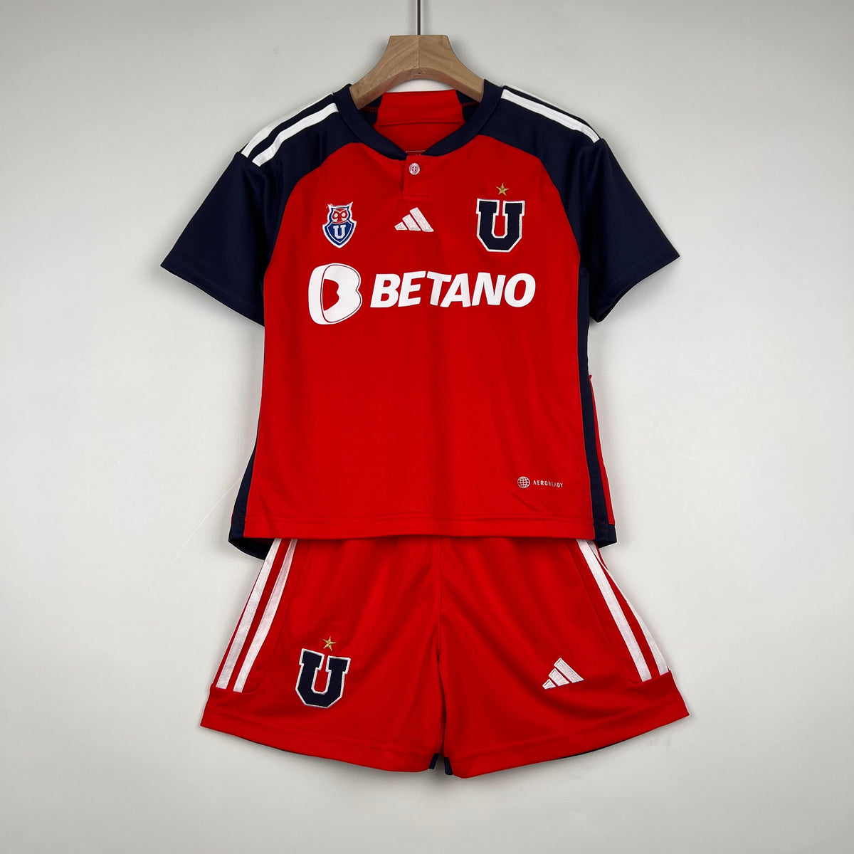 UNIVERSIDAD DE CHILE II 23/24 CONJUNTO INFANTIL